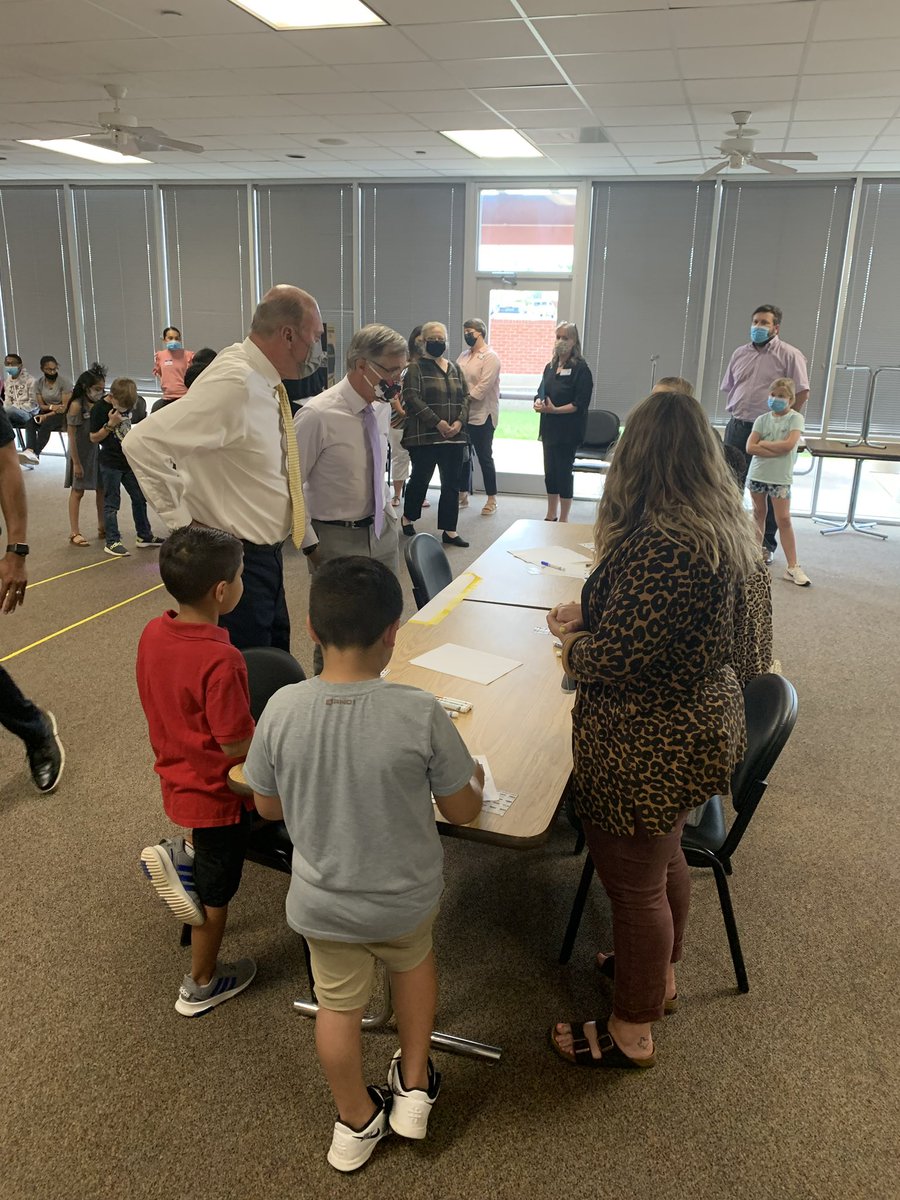 JessicaIbar's tweet photo. Several campuses got to show our amazing school board their STEM skills they’ve been learning all year. Eric and his buddy showed their OzBot Skills!!! Thank you SAISD school board for your support! Way to go @1GoliadSAISD @KlepacShannon @zmramirez83 @SanAngeloISD https://t.co/sQqIRHjU9j