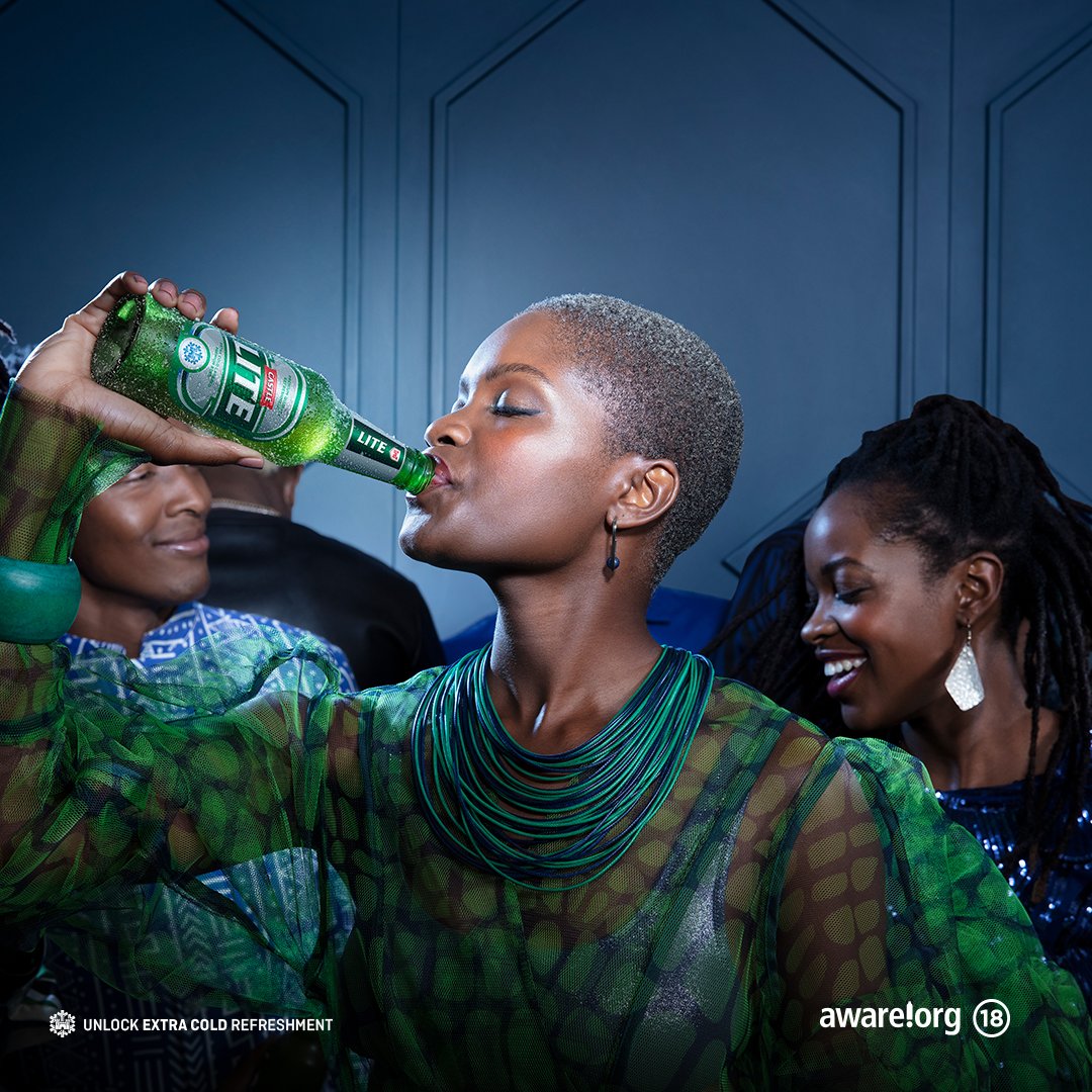 CastleLiteTz's tweet photo. It's that Superior Lite O'clock. #JipeRaha https://t.co/2t2iMTmdpn