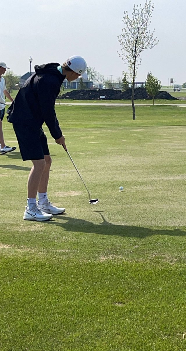 WFPackerGolf's tweet photo. Dawson A just comes up short on a beauty of a line on 15
#TapTapTaparoo https://t.co/koLUq3QqAb