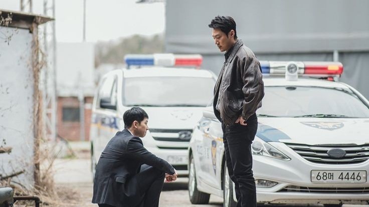 #Mouse is one of the most mind-bending series with perfect twists. #LeeSeungGi's stellar performance of portraying his alter egos & #LeeHeeJoon as the detective was the life of the series. Endlessly frustrating but entertaining. Definitely a 10/10! 😭👏

#MouseFinale #MouseEp20