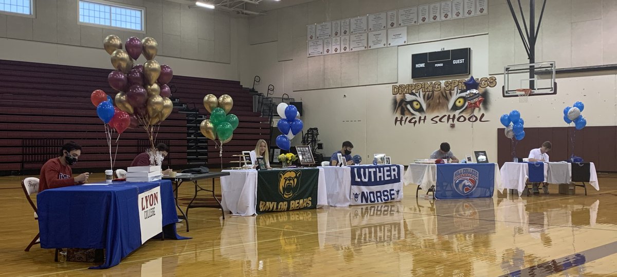 Congratulations to the six DSHS senior student-athletes who signed National Letters of Intent today! #iamDSISD

Baseball: Blake Bryant, Tyler Puls
Basketball: Aidan Bailey
Track: Audrey Williamson
Wrestling: JJ Guerrero, Christian Prehar

District News: bit.ly/3bGxShc