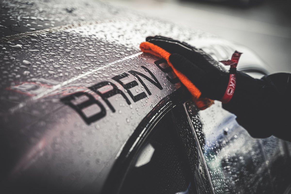 LW Graphics tweet media