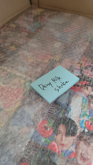 derymilksale's tweet photo. ꒰ #derymilknotifs ! ꒱

ꔛ Hot Sauce GOs (order codes: NENDHS000 and JCNDHS000)

all albums (batch 2) and jewel case are secured! shipping will start on june (kr add to ph)

- again kr supplier got confused w my username thats why they put shake instead of sale >//< https://t.co/fXAy9B9Zcc