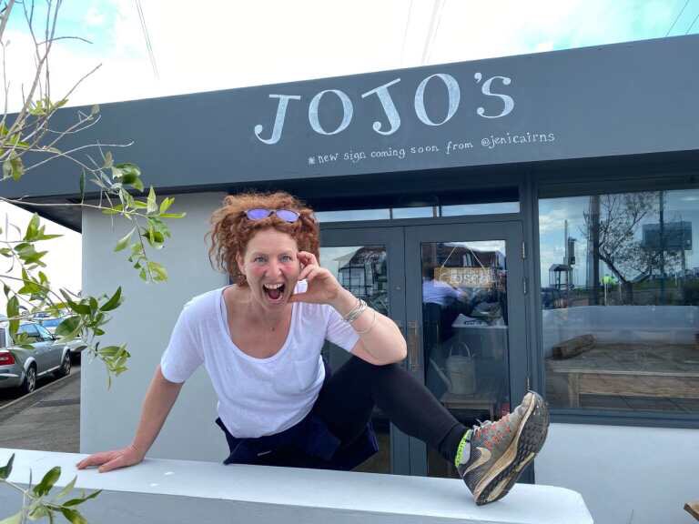 JoJo's Restaurant tweet media