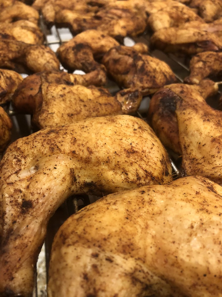 MizzouMeatLab's tweet photo. SMOKED CHICKEN LEG QUARTERS ARE BACK🎉 https://t.co/AkWkAkYYVo