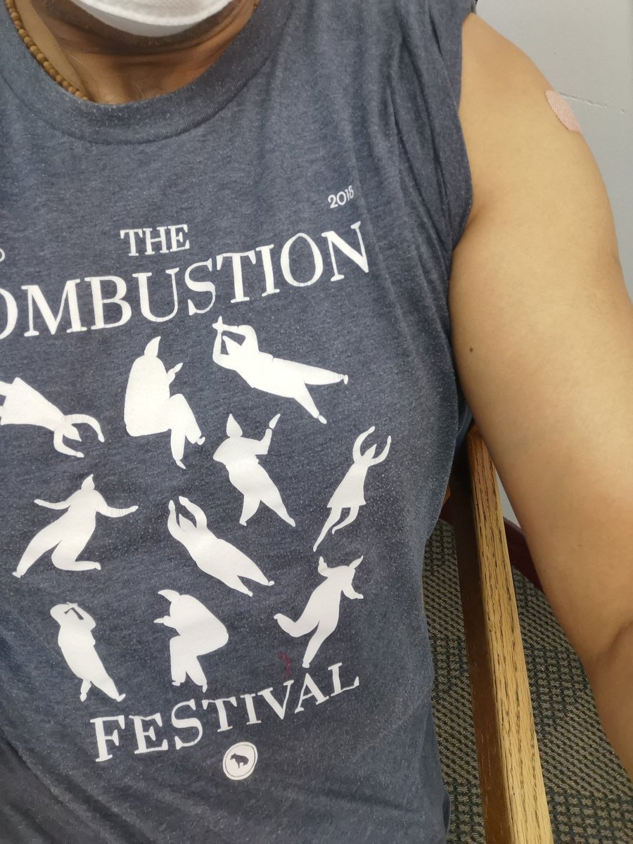 HRHAnandRajaram's tweet image. Really like this @BadDogTheatre #CombustionFestival shirt.

#Improvising a scene now where I may get flu-like symptoms for 72 hours. Looking forward to the #LucidDreaming.

I'm not the sheriff, I got shot, I'm not the deputy. I think it's starting