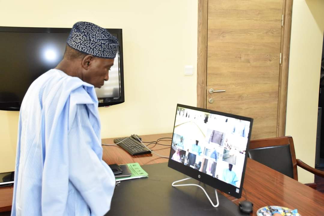 Joined the weekly Federal Executive Council (vFEC) meeting presided over by Vice President <a href="/ProfOsinbajo/">Prof. Yemi Osinbajo</a> today. A minute silence was observed in honour of Haj. Aisha Jummai Alhassan, former Minister of Women Affairs.