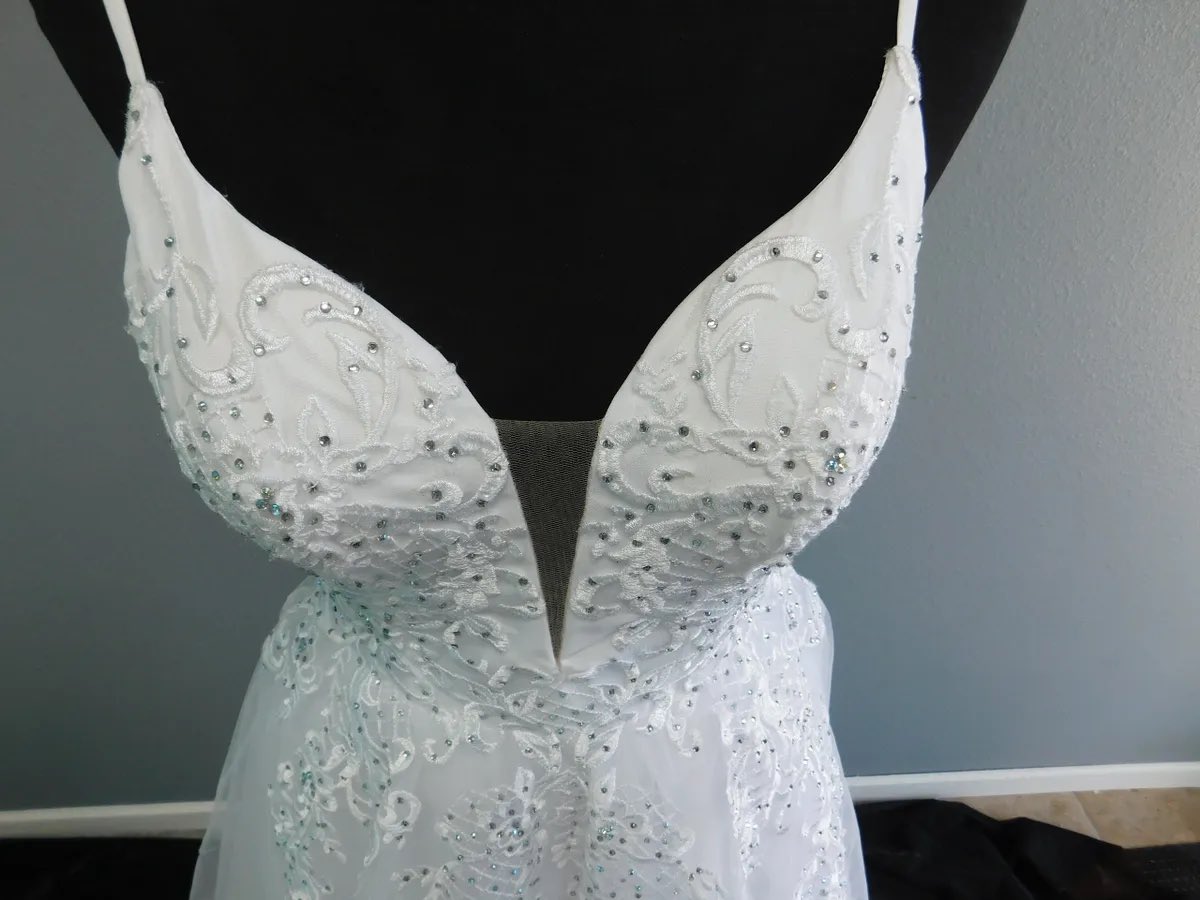 sewingshackks's tweet image. Gorgeous size 6 Colette Mon Cheri dress!