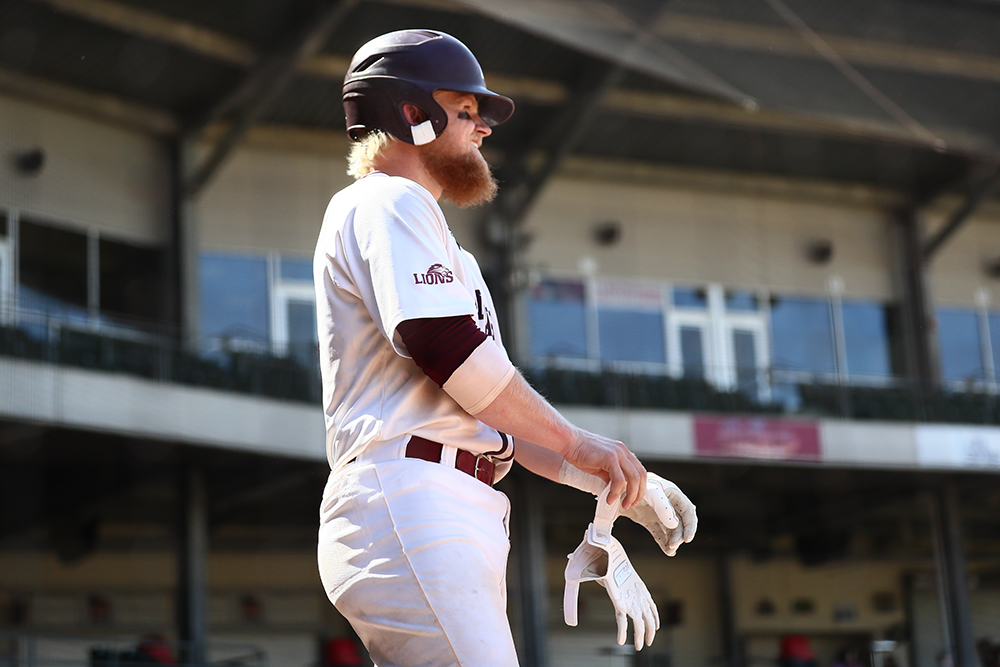 FHU Athletics tweet media