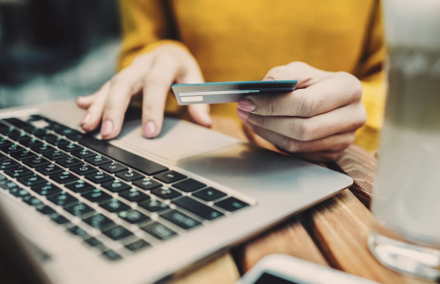 LeanSwift's tweet image. Thank you to all who attended the first webinar in our 3-part eCommerce webinar series, "How To Choose The Right eCommerce Platform." You can now access the full webinar recording on our webinars page. hubs.li/H0NGtc50