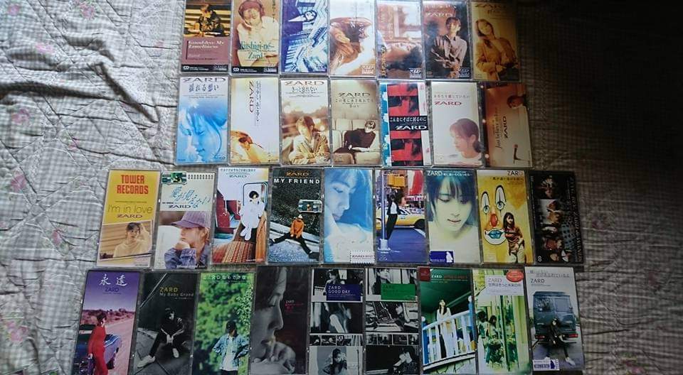 zc6qt1iJDL7kXOj's tweet photo. 懐かしい写真がFacebookの過去記事があがってた
写真ないけれど、ZYYGのシングルがあとちょいなんだわな~
#ZARD
#大黒摩季
#WANDS
#DEEN
#BGram
#Being https://t.co/V3VYkn81aG