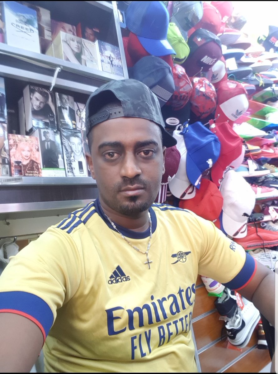 abi_teme's tweet photo. Arsenal 

MA : we are happy with result but we need to do our best until the end 

Me for the players : we support you from day one but you guys let us down https://t.co/ajCPRD8Sjg