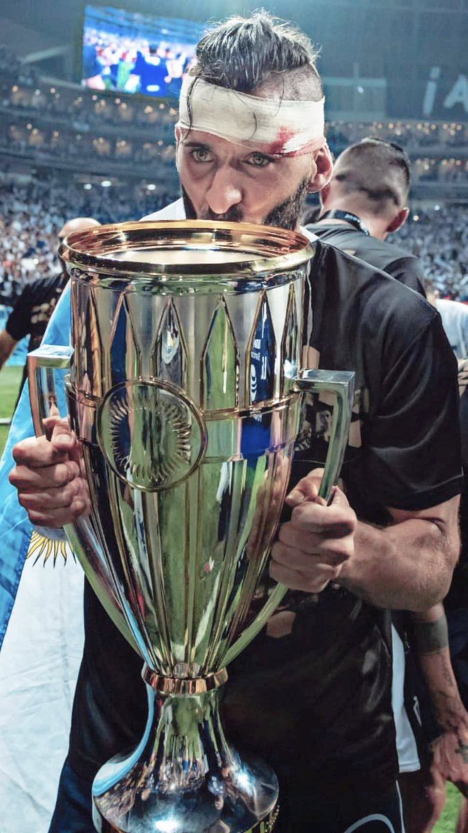 ximenagzzrr's tweet photo. Nada que reprocharte mi querido Capi. Gracias x tanto Nico. TE VAS COMO LEYENDA, CRACK. https://t.co/m7krn1bk71