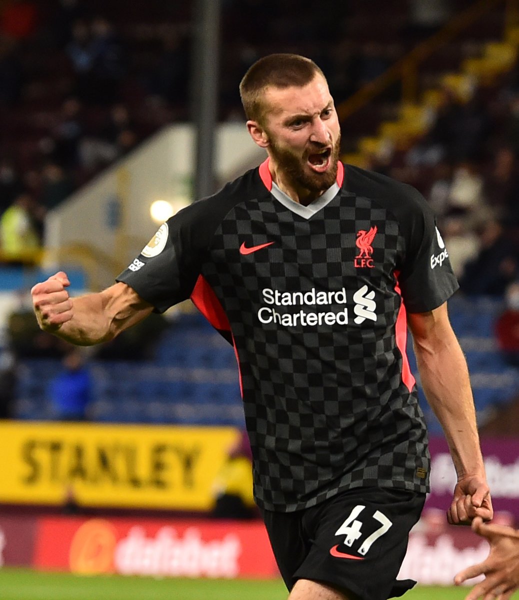 𝐂𝐎𝐋𝐎𝐒𝐒𝐀𝐋.