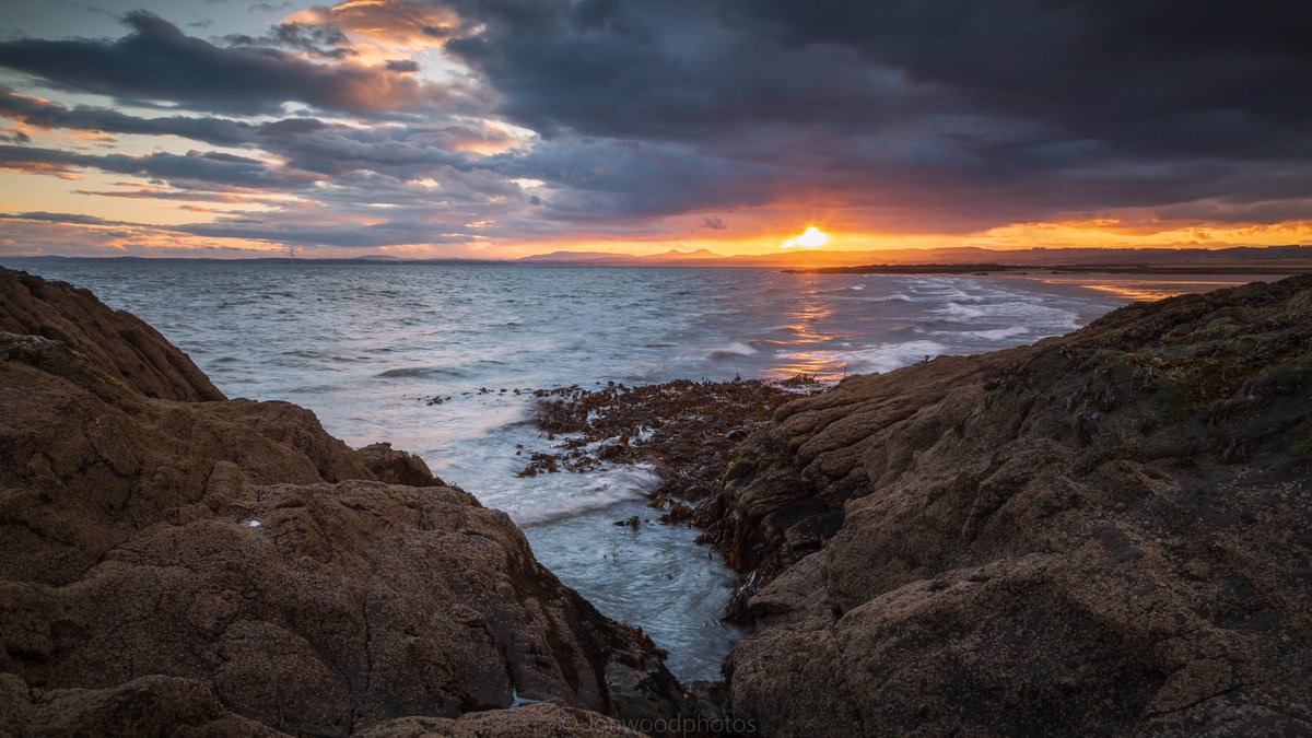 Taken from #shellbay as the setting sun appeared below a bank of #clouds a few weeks ago #loveFife #Scotland #StormHour