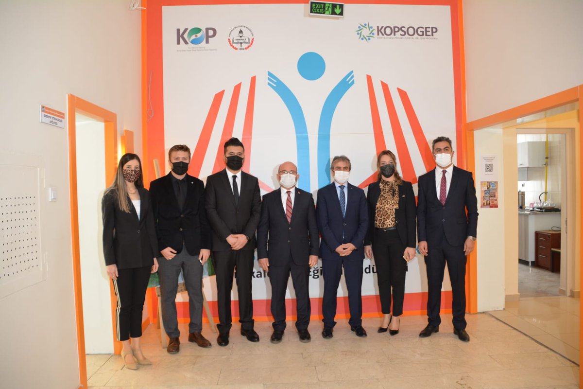 bilall1099's tweet photo. Amaç eğitimse yapılan her şey değer... 👏👏👏#kırıkkaleyedeğer
@tcmeb @TC_kkalevalilik @ziyaselcuk @kirikkalemem @tufekciyusuf https://t.co/OZR5sMeBJM