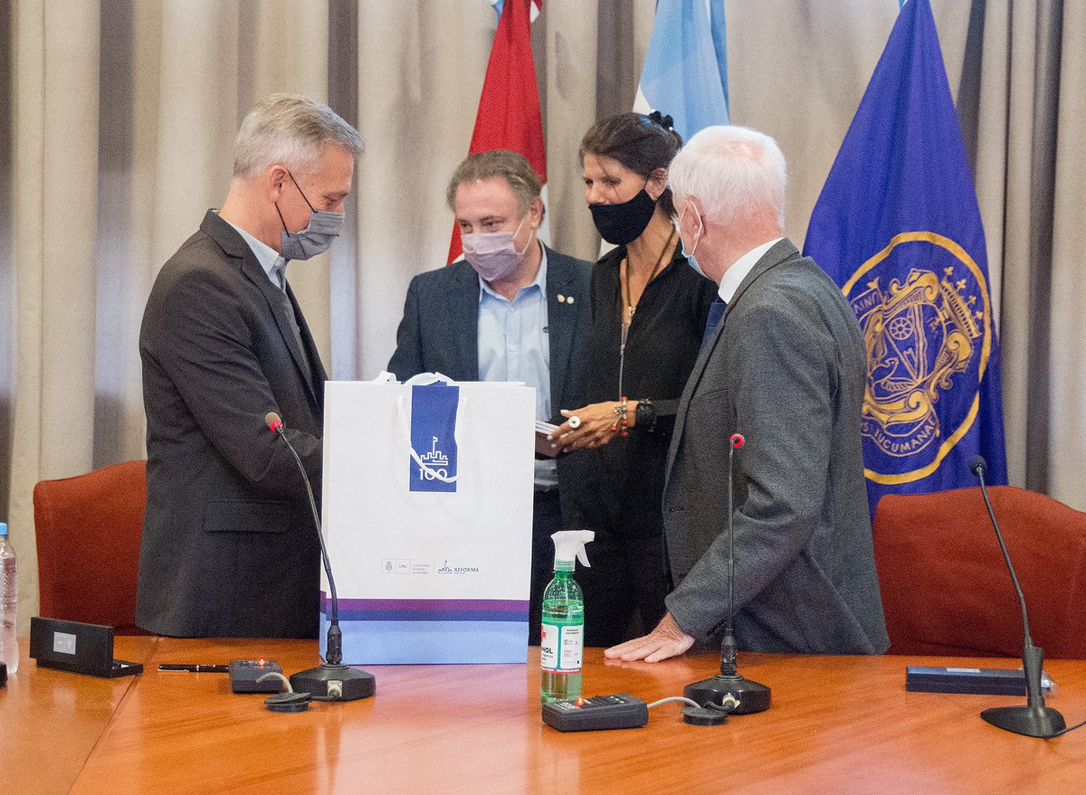 jdutto68's tweet photo. Se vienen nuevas capacitaciones en Turismo Alternativo articuladas entre la @unc_cordoba y @turismocba. Felicitaciones al Rector #HugoJuri y a @conradostorani por el trabajo dedicado para fortalecer el entramado productivo en localidades cuya principal actividad es el turismo. https://t.co/ale66kLitV