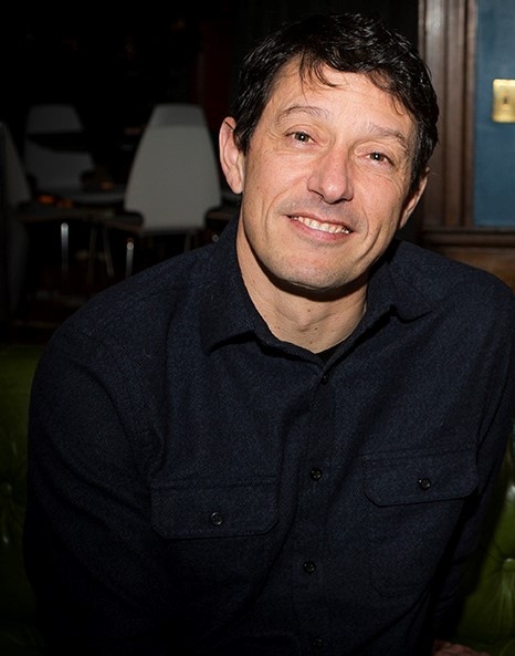 ArciformDesign's tweet image. Today is Joe Hoffman&apos;s anniversary! Some faves:

Color: Farrow &amp;amp; Ball Orangery No.70

Song to relax to: “Full Of Fire” - Al Green

Proudest home project: Transforming a bedroom into a luxury “Arciform style” bath, 100% by me.
#happyanniversary #weloveourteam #projectmgr