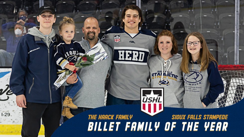 The Stampede would like to recognize the Haack Family as our 2020-21 <a href="/USHL/">USHL</a> Billet Family of the Year nominee. 

“We would like to thank Brandon and Stefanie Haack for their hard work and dedication to provide our players with a home away from away.”

bit.ly/3wjT0BD