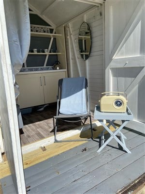 BeachHutsCom's tweet photo. NEW to https://t.co/pVobaVNQnE, 1357 Southbourne Beach https://t.co/KLEvYDTjl2 Available for Weekly hire (Saturday start) throughout Summer 2021 https://t.co/QkACGy0AFe