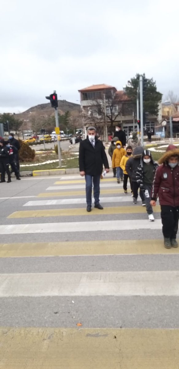 #kırıkkaleyedeğer <a href="/ziyaselcuk/">Ziya Selçuk</a> <a href="/TC_kkalevalilik/">Kırıkkale Valiliği</a> <a href="/tufekciyusuf/">Yusuf TÜFEKÇİ</a> <a href="/tcmeb/">Millî Eğitim Bakanlığı</a> <a href="/kirikkalemem/">Kırıkkale Millî Eğitim Müdürlüğü</a> <a href="/DeliceKaymakaml/">Delice Kaymakamlığı</a>