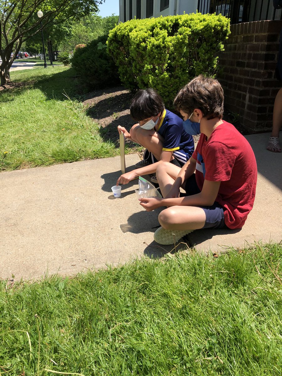 SingJillian's tweet photo. Studying how heat transfers to an ice cube in 3 ways! Perfect experiment for a hot day! #tgproud @MrsKolvites  thanks for always including my crew! https://t.co/1DrYIBWyqy