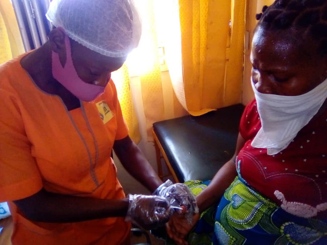 WIHA (@wiha_ng) on Twitter photo #Earliertoday..... PMTCT - Preventing Mother to Child Transmission of Viral Hepatitis - Via Screening of pregnant women at health post Makoko
<a href="/IHSTowers/">IHS Towers</a> <a href="/gtbank/">Guaranty Trust</a> <a href="/IAPOvoice/">IAPO</a> <a href="/GileadSciences/">Gilead Sciences</a> <a href="/FSDHBank/">FSDH Merchant Bank</a> <a href="/StanbicIBTC/">Stanbic IBTC</a> #Earliertoday..... PMTCT - Preventing Mother to Child Transmission of Viral Hepatitis - Via Screening of pregnant women at health post Makoko
<a href="/IHSTowers/">IHS Towers</a> <a href="/gtbank/">Guaranty Trust</a> <a href="/IAPOvoice/">IAPO</a> <a href="/GileadSciences/">Gilead Sciences</a> <a href="/FSDHBank/">FSDH Merchant Bank</a> <a href="/StanbicIBTC/">Stanbic IBTC</a>
