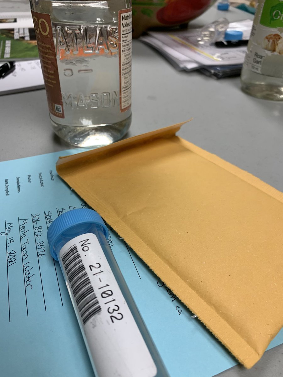 Sending off some local water samples today to test the hardness and pH! @GMacsAgTeam @WinFieldCanada #WestCndAg #WUCacademy
