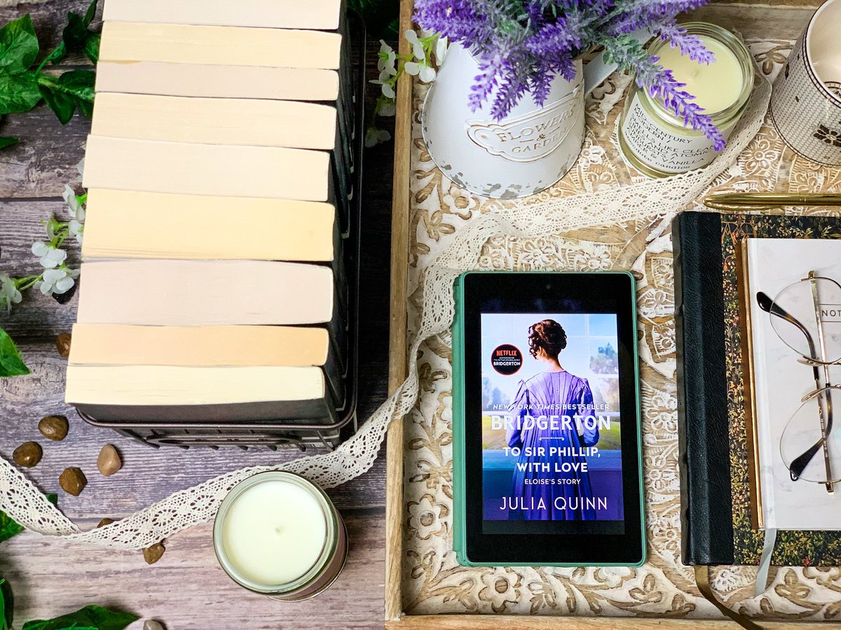 Hey_HoneyBeeG's tweet photo. 𝐑 𝐄 𝐕 𝐈 𝐄 𝐖  𝐃 𝐀 𝐘 🌿
What’s even better then #IBurnForYou definitely when Phillip says, #ICouldDownInYou 
Check out what I rated #tosirphillipwithlove by Julia Quinn 
#linkinthebio  #booktwt #Bridgerton https://t.co/btFkoCN72B