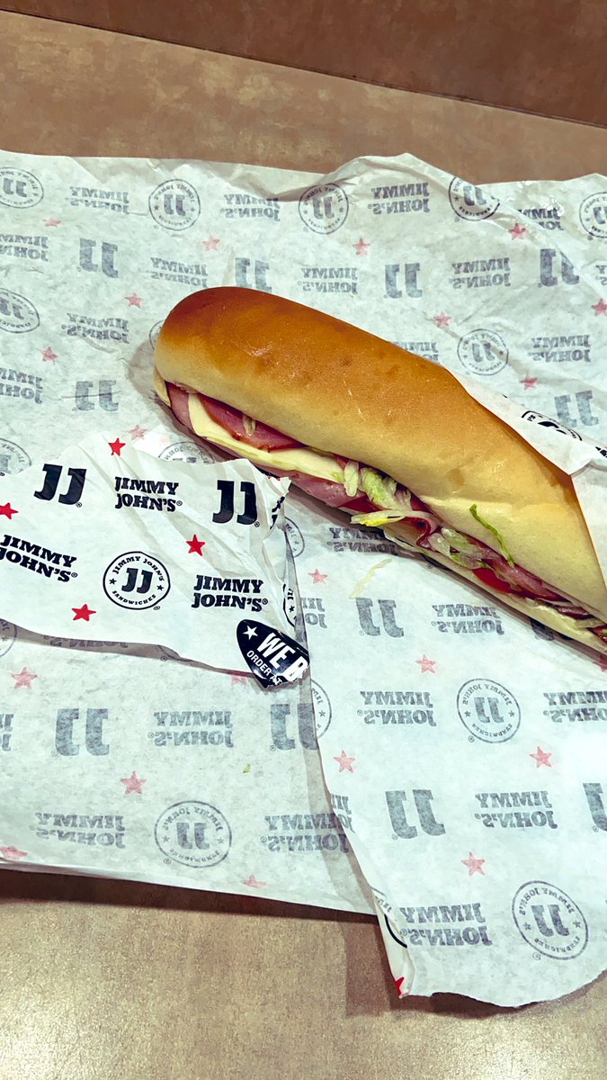 JCJ3Jr's tweet image. Lunch time @jimmyjohns