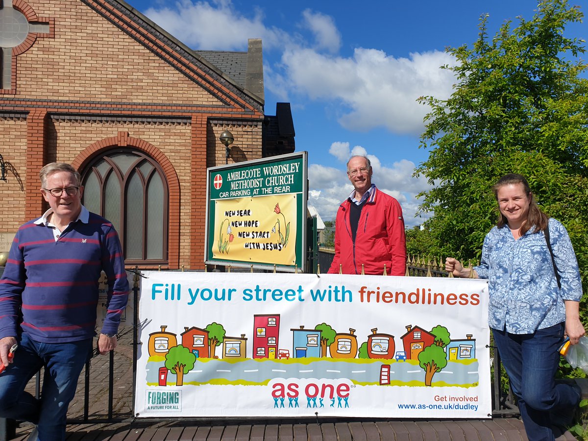 asoneukcampaign's tweet photo. Here are Adrian Lowe of Love Dudley, Martin Graham of As One UK and Rachel Adkins, As One local coordinator for Dudley, hanging up the wonderful banners today. Dudley's initiative to regain lockdown spirit of friendliness could go national! Take a look: https://t.co/l4GelWC0vh https://t.co/3oeJtswJ5y
