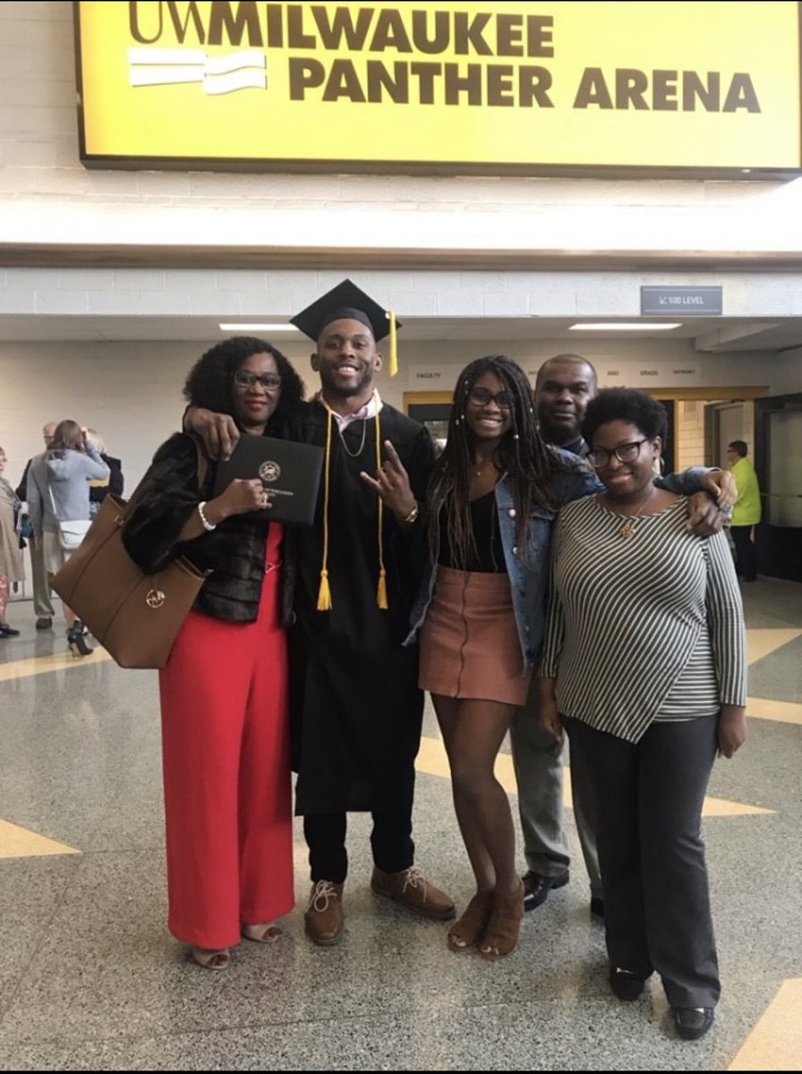 jp_toomuch's tweet image. Graduated from University of Wisconsin- Milwaukee 2 years ago! Going to college doesn’t guarantee much but I’m glad I finished because I was able to get a job and stayed employed throughout the pandemic where a lot of people unfortunately lost their jobs. Blessed and lucky 🙏🏾