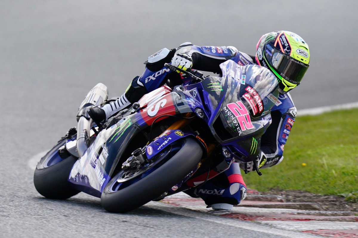 GBRacingEU's tweet photo. Fastest at Oulton Park today by a nose, GBRacing-protected @McAMSYamaha rider @ohalloran22 looks likely to start 2021 how he ended 2020. Could this be Yamaha's year? π· @Impact_Images #worldclassmotorcycleprotection #thebestchoosethebest #yamaha #R1 #WeAreOne https://t.co/GA8hmUQZxl
