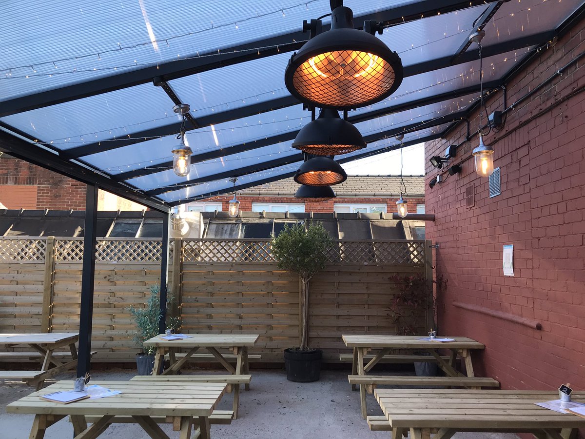 In case you’re still not ready to sit indoors don’t worry we’ve got you covered! The heaters are on and it’s blooming lovely and warm under them
#outdoors #LockdownEasing