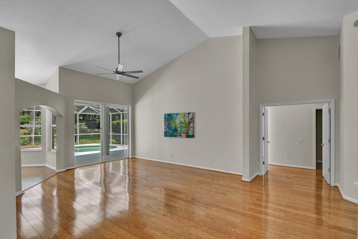 smith_associate's tweet photo. Just in time for summer fun... 😎 Take a peek at this large lot with plenty of room for activities in the Ellinwood neighborhood of the popular Lansbrook community! ☀️ #SmithIsHome #SmithSells 

Presented by Rebecka Calhoon

Additional Information: https://t.co/0hALiXEGjW https://t.co/Z4gfOFm2pZ