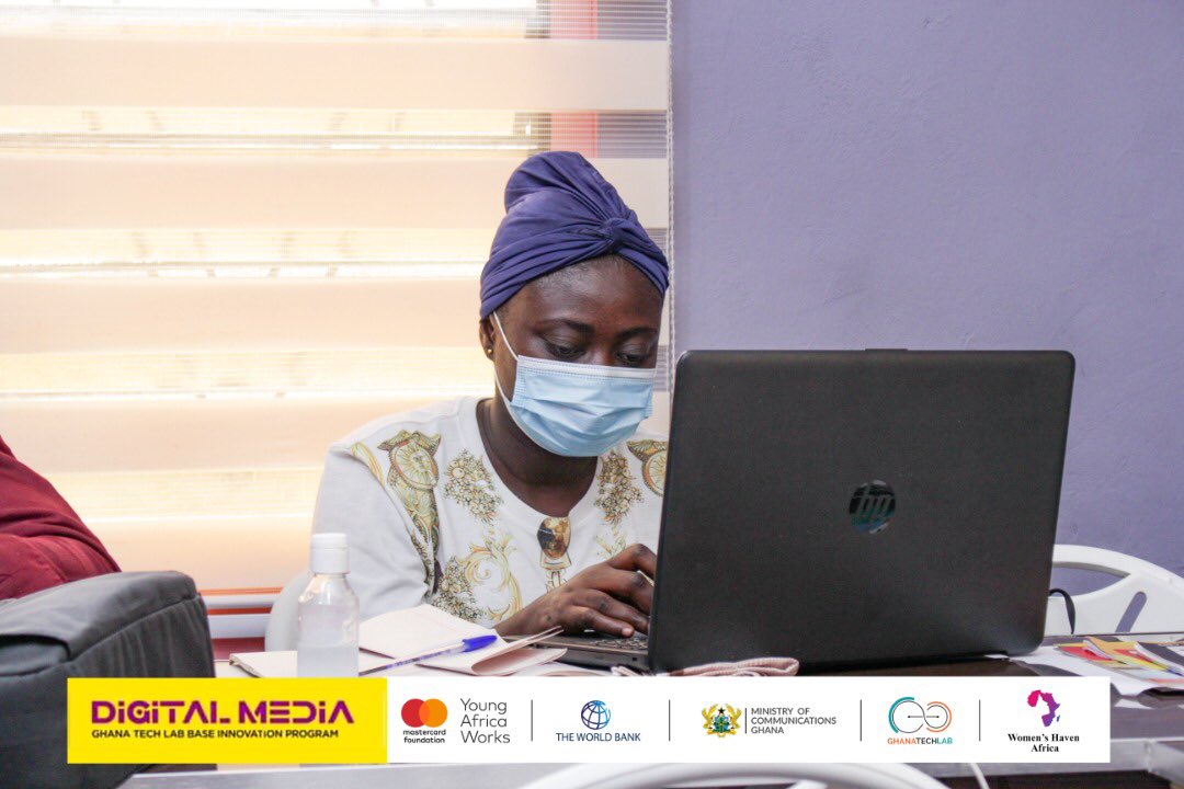 haven_africa's tweet image. Today’s class  began with a recap where trainees shared what they studied the previous day.They were then introduced to typography
#DigitalMedia 
#GTLBaseProgram
#WomensHavenAfrica
#YoungAfricaWorks
@GhanaTechLab