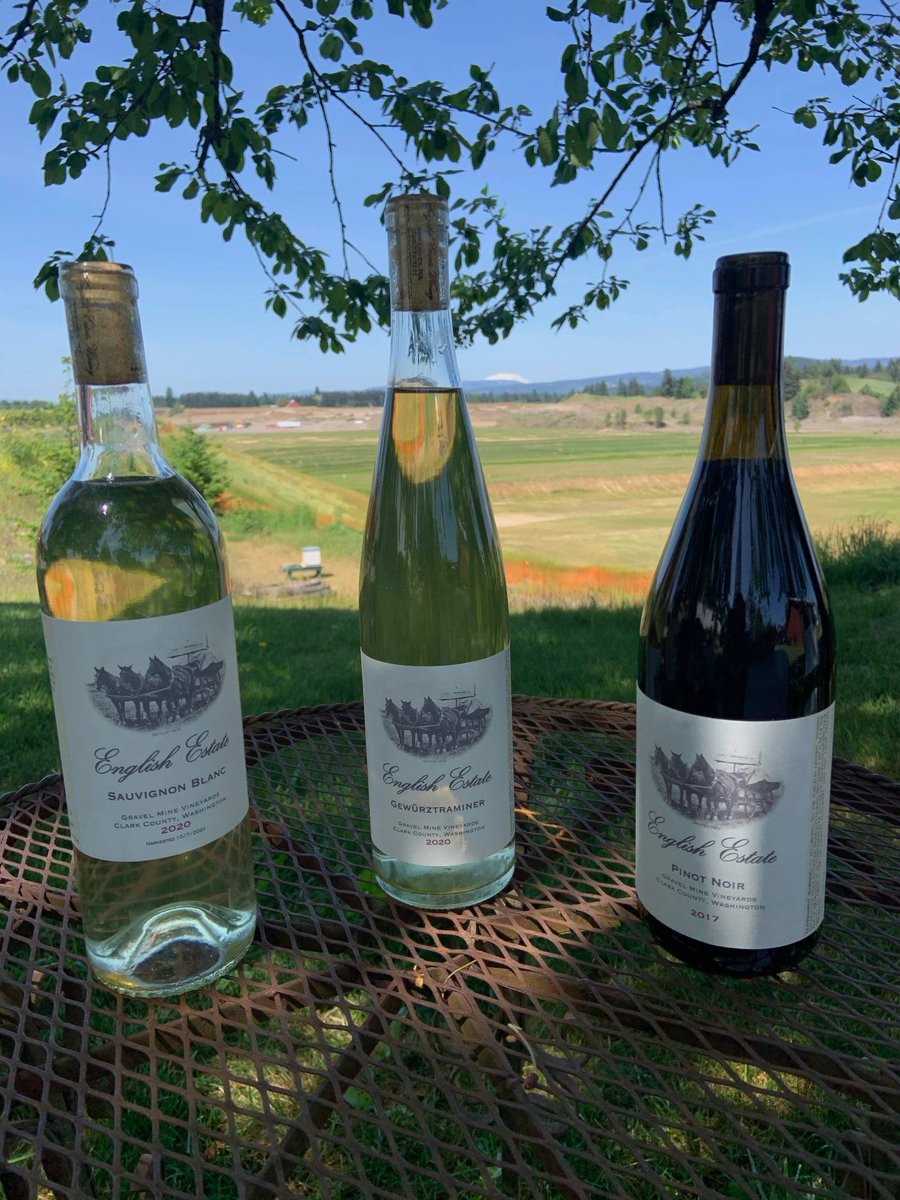 Vancouver_USA's tweet photo. Put these 2020 #Seattle @WINEAWARDS winners from #ClarkCounty on your wine tasting list! 🍷 #WineWednesday #DiscoverVanUSA #SWWAwine
@EnglishEstate: 2017 Pinot Noir (Gold) & 2020 Gewürztraminer (Bronze)
@RezabekV: Rosé of Pinot Noir (Gold) https://t.co/k74XKAWl5k