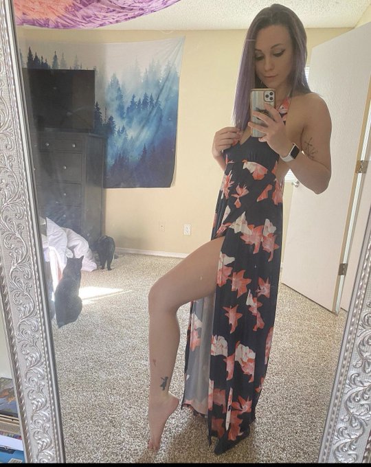 Come get a dance from me in Portland this weekend and next 😘 @kitkatclubpdx https://t.co/gUWsW27rOG