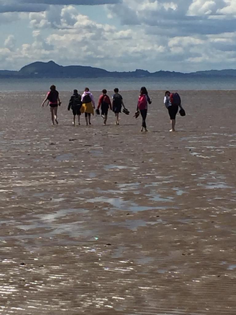 longniddryps's tweet image. Photo of the day! Making memories that will last a life time. #transition ⁦@ELOutdoorEd⁩ ⁦@ELCouncil⁩ #awesomeweek