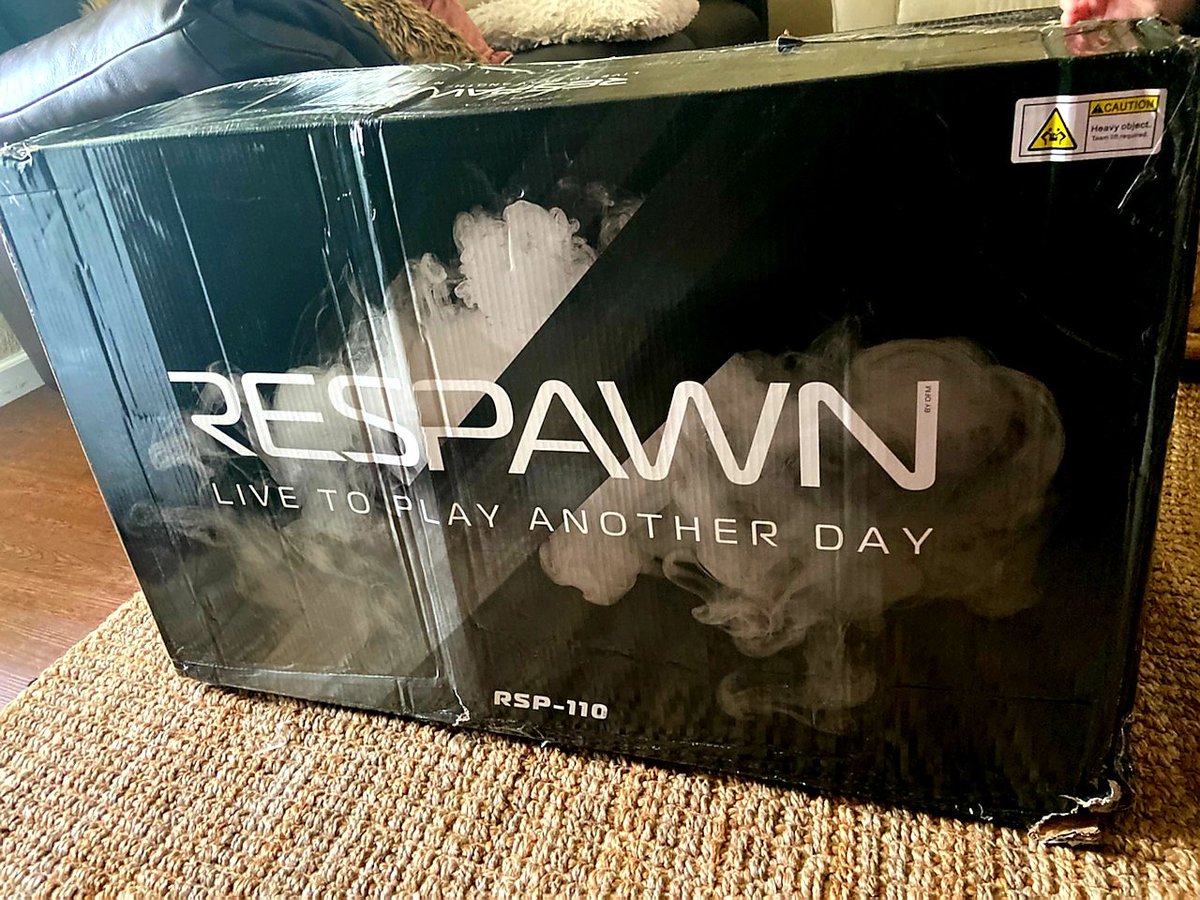 MakeItMassey's tweet image. #RESPAWNRecruits 🪑❤ 110 just touched down 💯🚨 @_TeamOnslaught @RESPAWNProducts #OGARMY