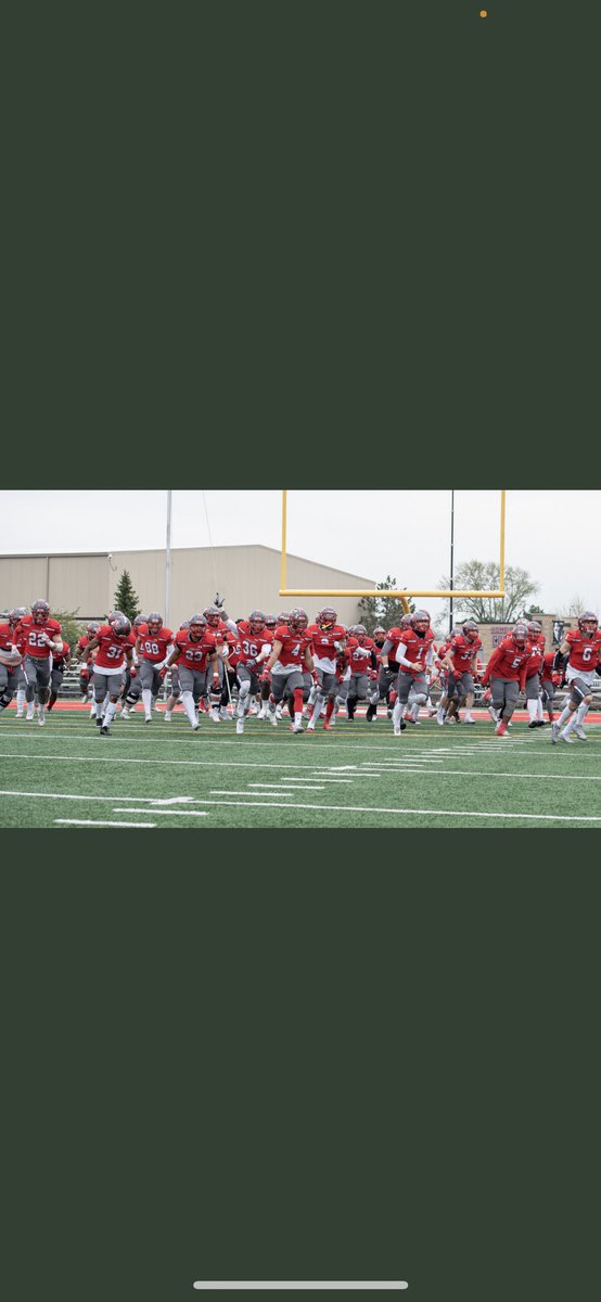 HamptonNikolas's tweet photo. Blessed to receive my first offer from Saint Xavier University🔴⚪️ @BIGGUNONE @SXUFootball #GoCougs #WeAreSXU https://t.co/O1b3PRZtGK