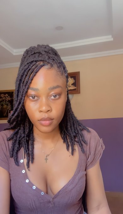 Watch 𝐘𝐯𝐞𝐬's leaked NSFW photo on TwXstars