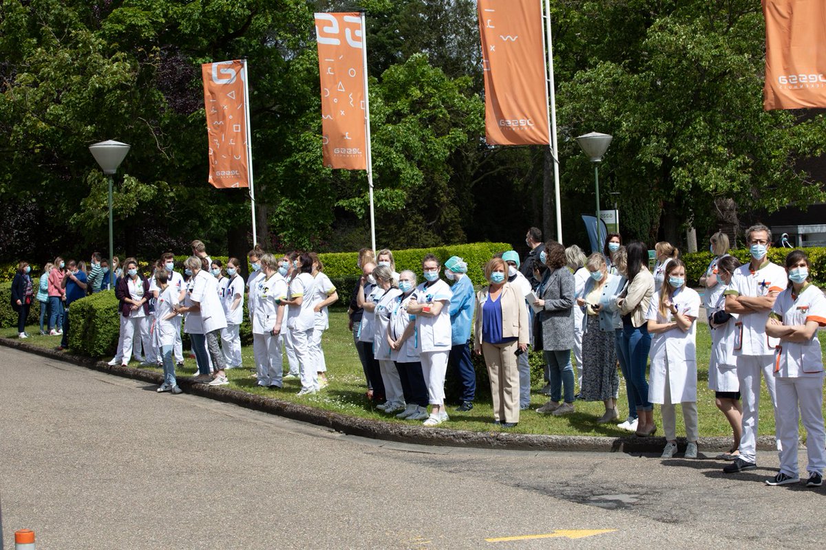 Vandaag mochten we <a href="/MonarchieBe/">Belgian Royal Palace</a> verwelkomen op campus Salvator. Ze wilden hun bijzondere appreciatie uitdrukken voor onze inspanningen tijdens #COVID19be. En daar kunnen we ons alleen maar bij aansluiten! Meer details? Check jessazh.be/nieuws of onze Facebook Live-video's.
