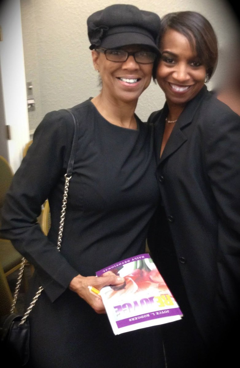 DrDianeLazare's tweet photo. A dynamic preacher, sweet spirit and a genuine love for people. I will forever be grateful for our connection. Rest Well. Your Legacy will continue through all the people your ministry touched. 💜 #primarypurpose #joyceLRogers #BIG #evangelistjoyceLRogers #giantslayer https://t.co/iUo0BOFfYt
