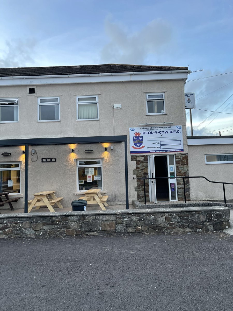 A lovely evening with <a href="/HYCRFC/">Heol Y Cyw RFC</a> some great plans for the club and facilities and great to see smiling faces on the players of one of the newest <a href="/DistrictDgmg/">District D GMG</a> M&amp;J sections