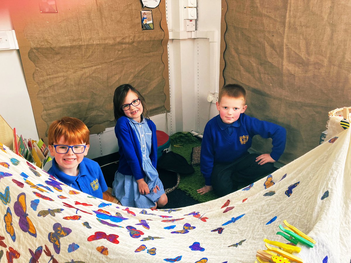 Caldercuilt's tweet photo. After a great day when every child in Primary 1 earned a special space on the class Recognition Board for going over and above with our school values and aspirations; time for play with friends.๐ฅฐ
@pauldixtweets
#cpsvalues
#cpsplay
#cpslovelearning https://t.co/Mcvt8N8EXl