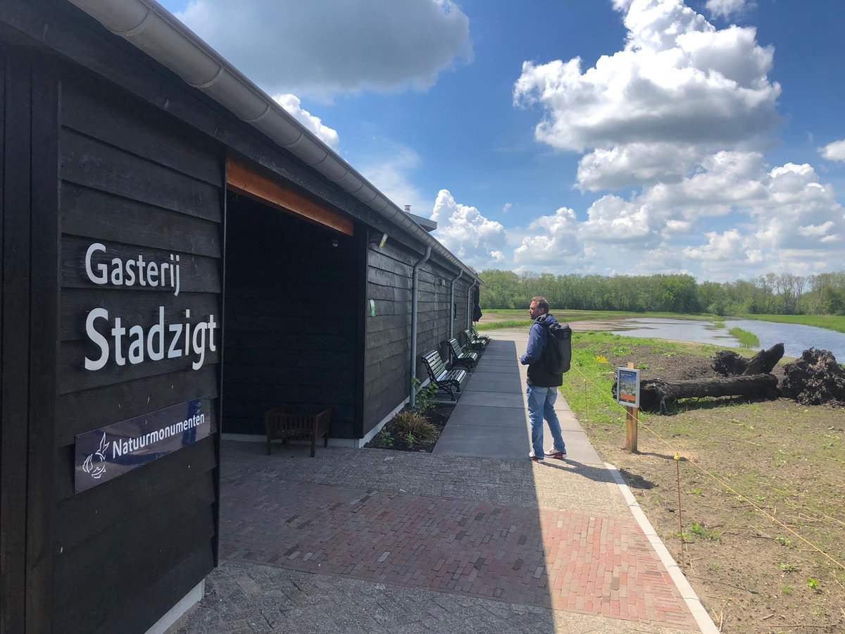 Vrienden gemaakt tijdens het verkennen van de route voor 3 juli: de Waterlinie Wandeltocht aan de Zuiderzee! We beloven ons best te doen hier, maar zijn beter in Facebook, dus als je kunt &amp; wilt: volg onze FB-pagina facebook.com/waterliniewand…. En anders: waterliniewandeltocht.nl