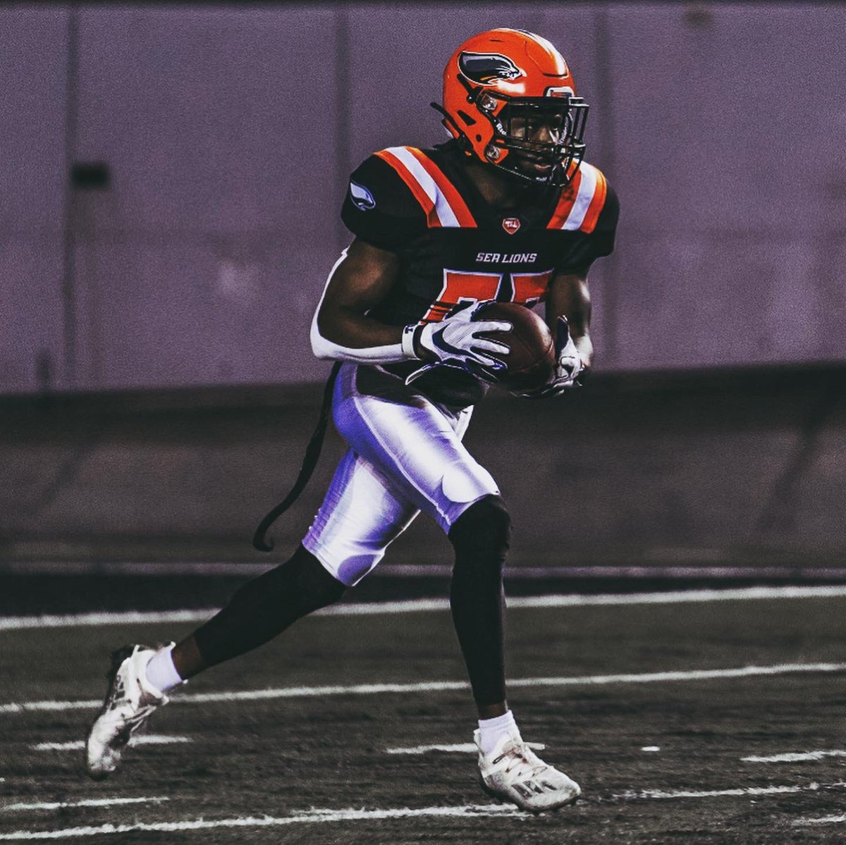 “Stay down ‘til you come up, I’ve been stickin’ to that theory” 🌹 #TurpinTime