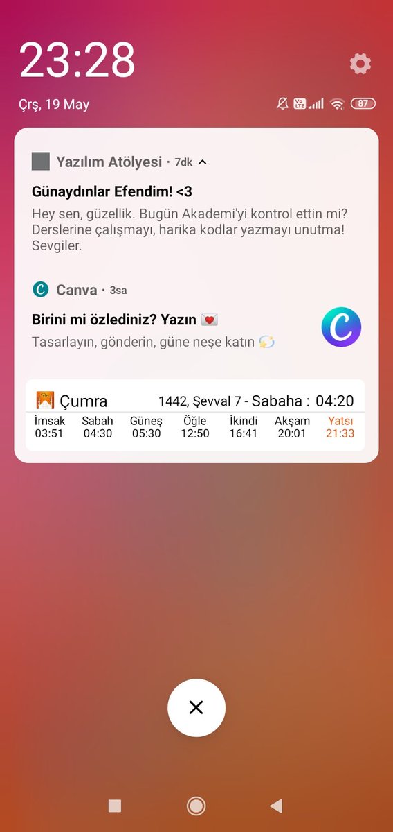 Atölyem beni şımartıyosun💐 Canvacım sen dmye gel.