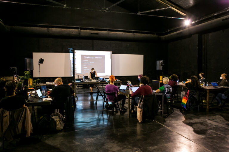 Demà/Tomorrow/Mañana
SuperCollider with tea! a.k.a SuperCollider meeting  : ) 
By Shelly Knotts and Toplap Barcelona! #livecoding #ontheflyprogramming
hangar.org/.../activitats…